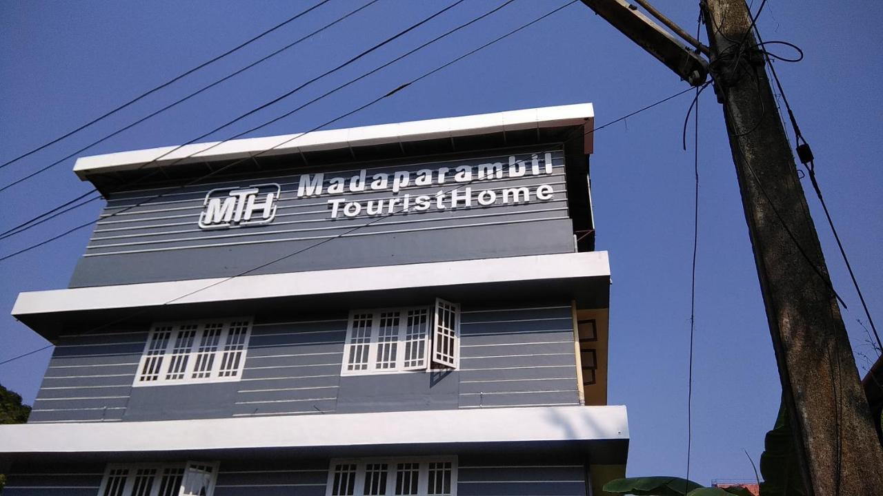 Madaparambil Tenants Home Kochi Exterior foto